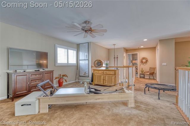 7490 Pine Vista Drive, Brighton, MI 48116