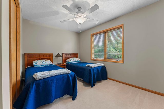 19543 Naples Street NE, East Bethel, MN 55011