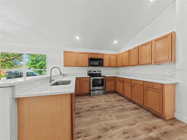 544 CYPRESS TREE COURT, Orlando, FL 32825