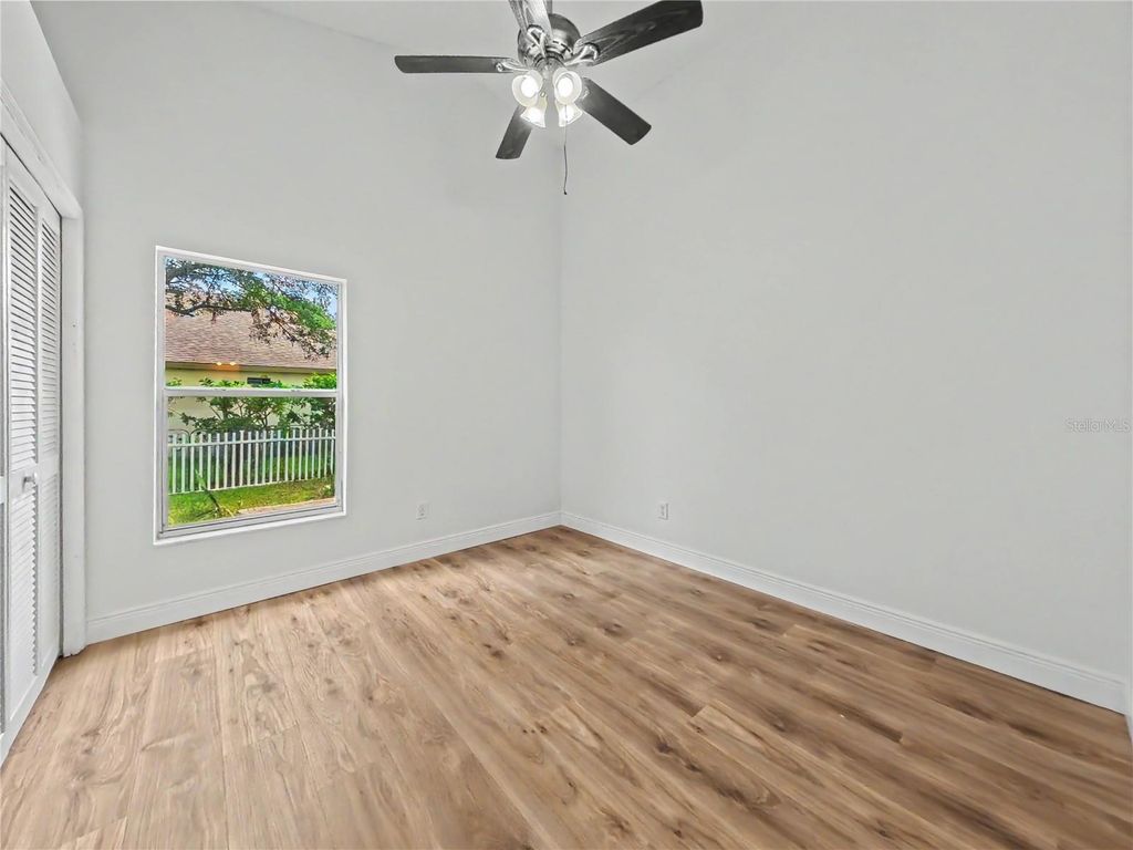 Image 22 of property listing at 544 CYPRESS TREE COURT, Orlando, FL 32825