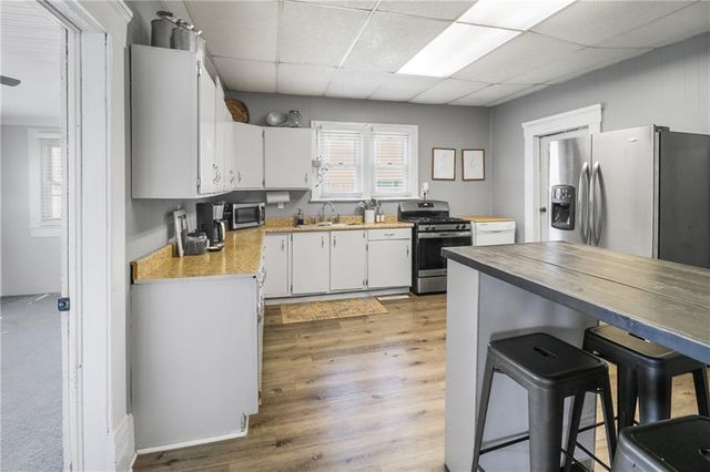 911 E 5th Street, Altamont, KS 67330