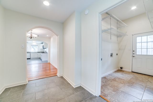 1149 Garraty Rd, San Antonio, TX 78209