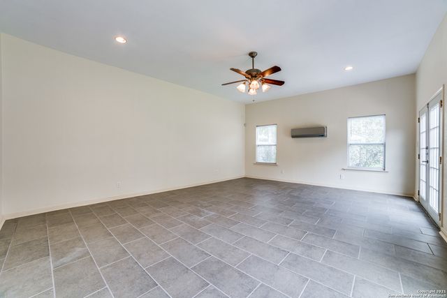 1149 Garraty Rd, San Antonio, TX 78209