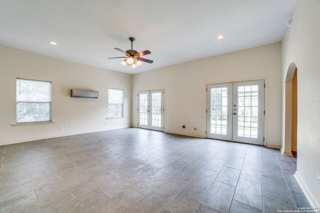 1149 Garraty Rd, San Antonio, TX 78209