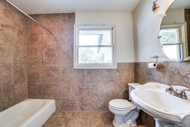 1149 Garraty Rd, San Antonio, TX 78209