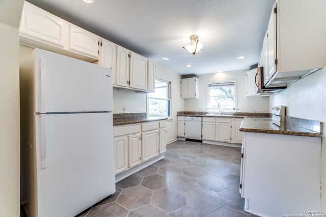 1149 Garraty Rd, San Antonio, TX 78209