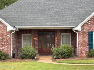 100 Waterford Lane, Madison, MS 39110