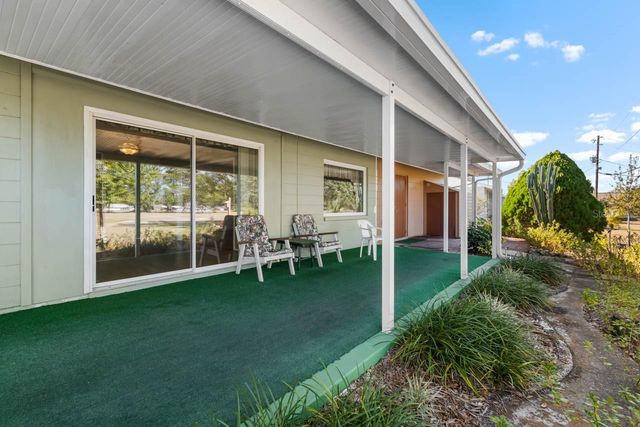 829 FOX HILLS DRIVE, Sun City Center, FL 33573