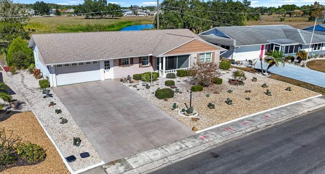 829 FOX HILLS DRIVE, Sun City Center, FL 33573