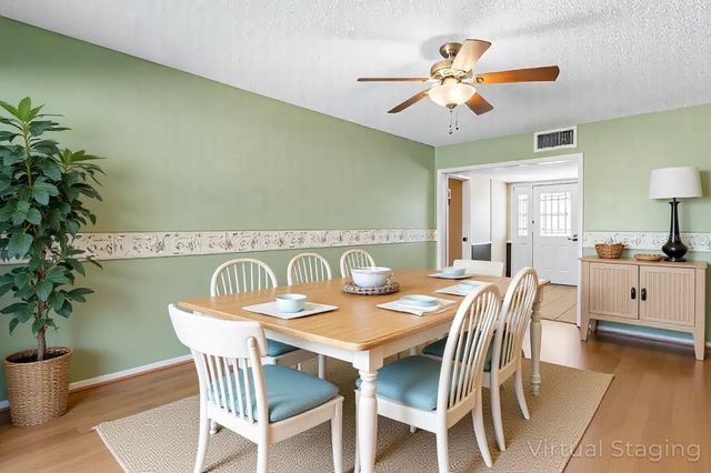 829 FOX HILLS DRIVE, Sun City Center, FL 33573