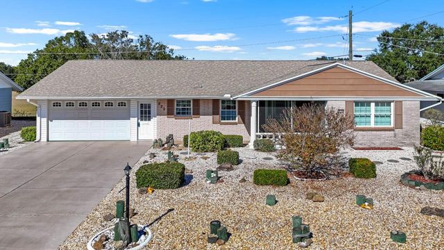 829 FOX HILLS DRIVE, Sun City Center, FL 33573