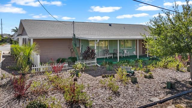 829 FOX HILLS DRIVE, Sun City Center, FL 33573