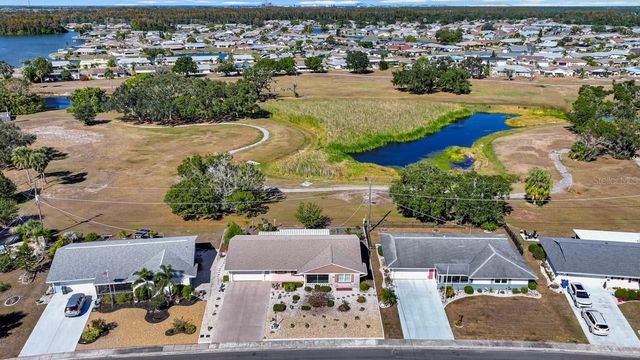 829 FOX HILLS DRIVE, Sun City Center, FL 33573