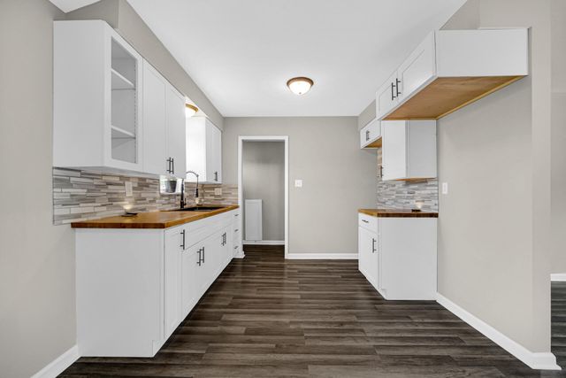 4310 E 12th Place, Gary, IN 46403