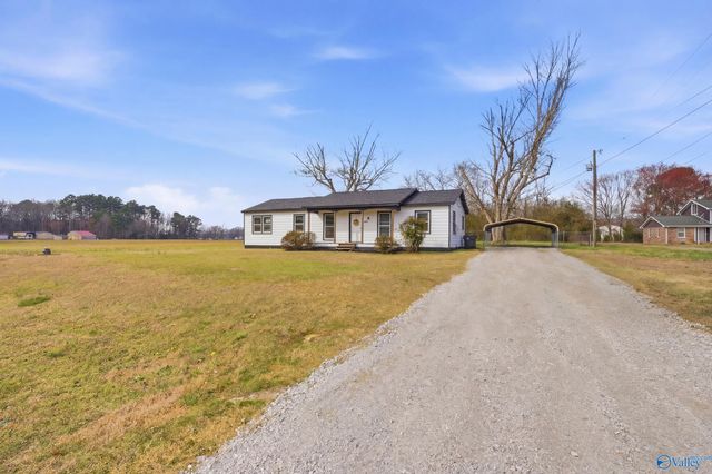 648 Scott Road, Hazel Green, AL 35750