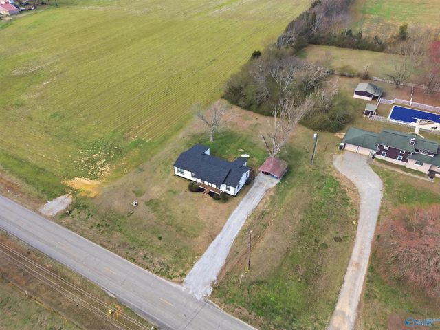 648 Scott Road, Hazel Green, AL 35750