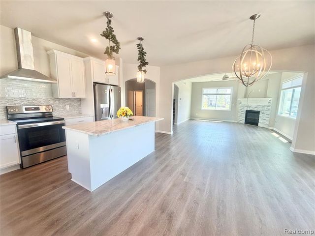 33259 Blue Spruce Drive, Sterling Heights, MI 48310