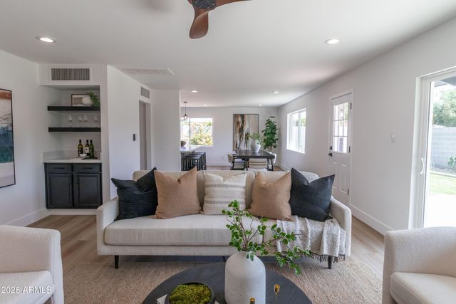 8643 E RANCHO VISTA Drive, Scottsdale, AZ 85251