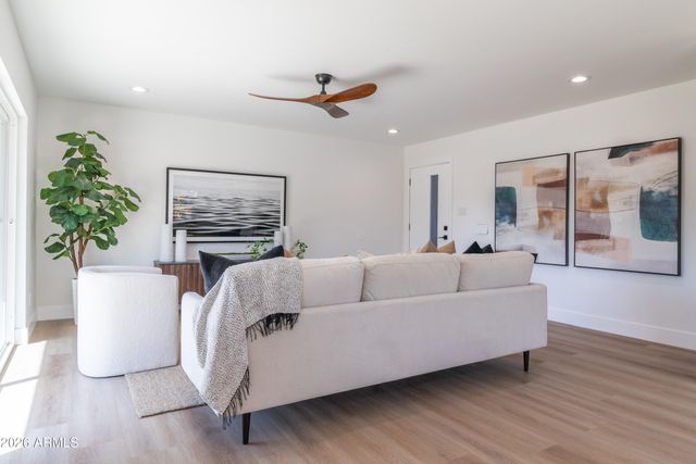 8643 E RANCHO VISTA Drive, Scottsdale, AZ 85251