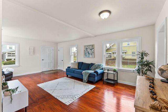 2934 Holton Avenue, Fort Wayne, IN 46806