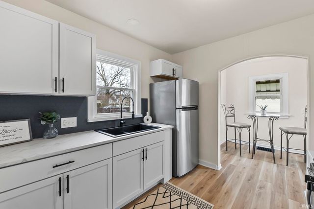 2934 Holton Avenue, Fort Wayne, IN 46806