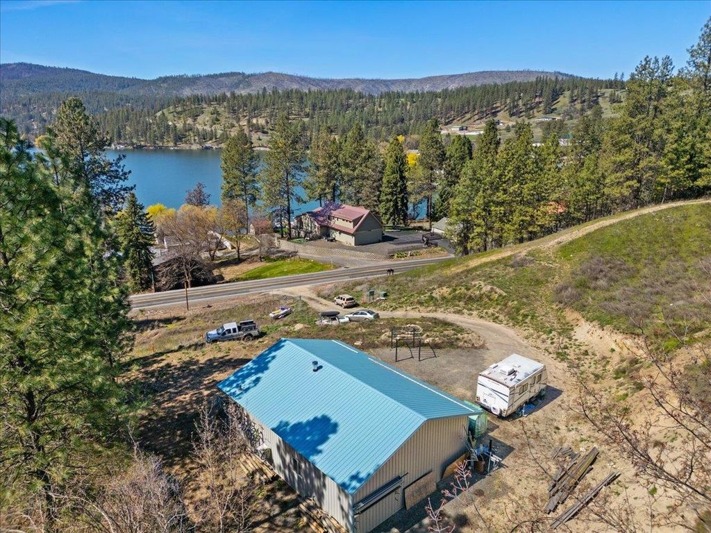 6690 Highway 291 Hwy, Nine Mile Falls, WA 99026