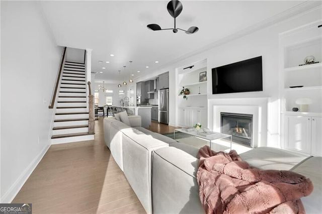 2376 Provence Park Way, Decatur, GA 30033