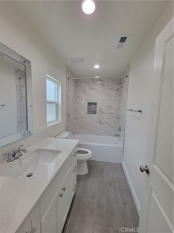 20612 Raymond Avenue B, Torrance, CA 90502