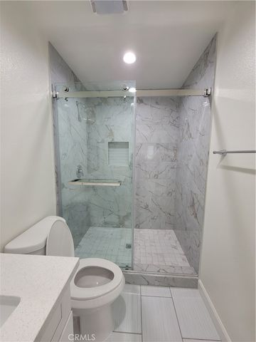 20612 Raymond Avenue B, Torrance, CA 90502