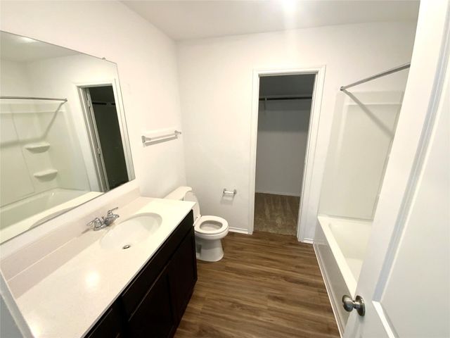 131 Soapstone PASS, Maxwell, TX 78656