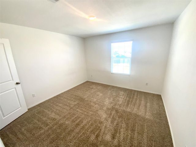 131 Soapstone PASS, Maxwell, TX 78656
