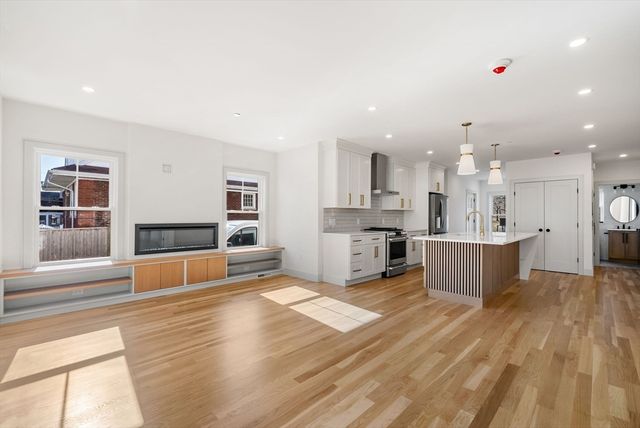 6-8 South 1, Stoneham, MA 02180