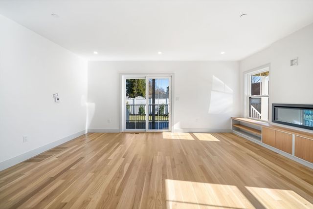 6-8 South 1, Stoneham, MA 02180