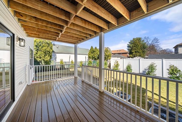 6-8 South 1, Stoneham, MA 02180