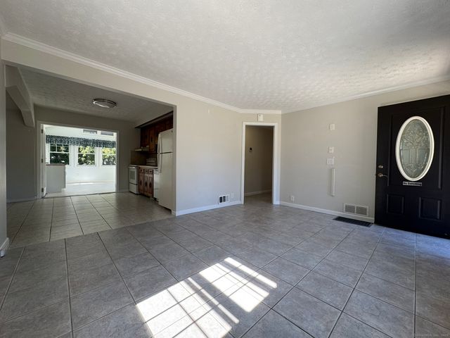 12 Currey Court, Bristol, CT 06010
