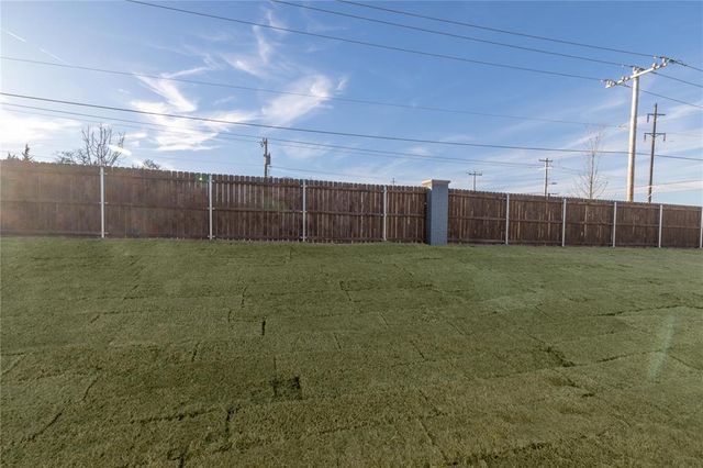 917 Westfall Drive, Choctaw, OK 73020