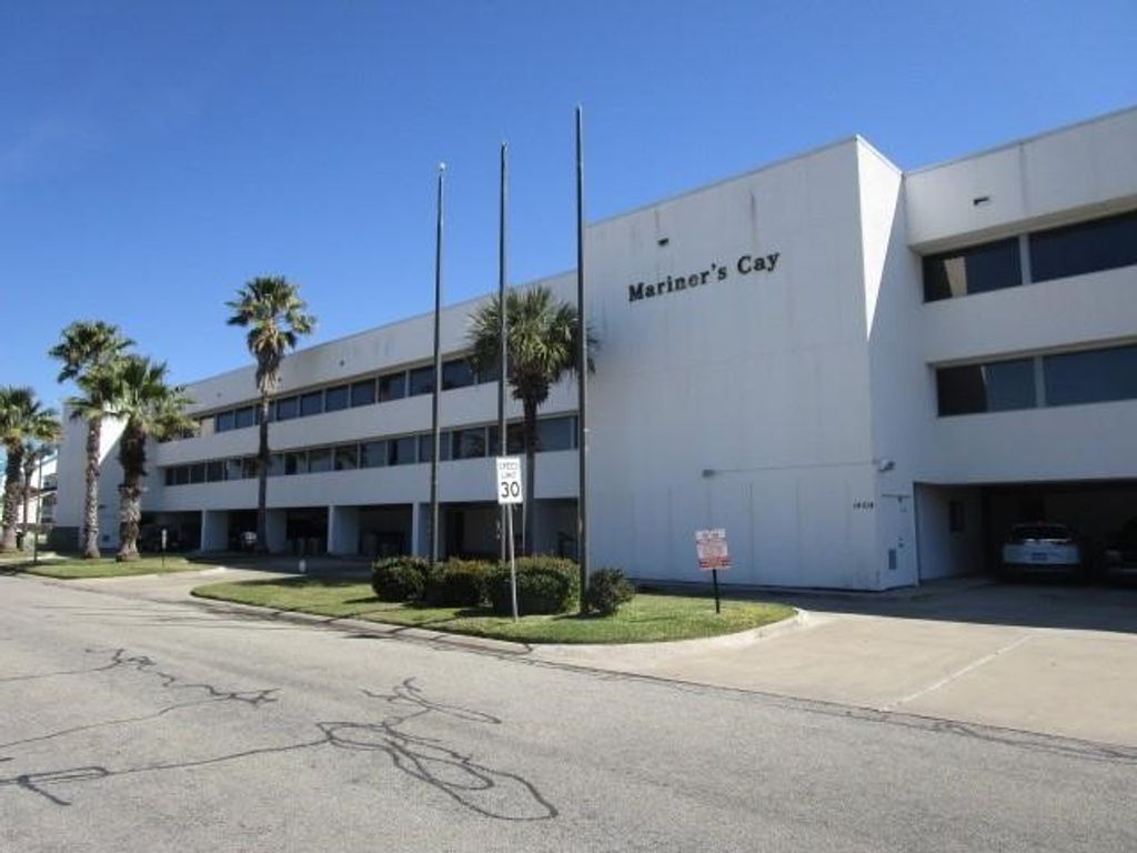 14514 E Cabana St 106, Corpus Christi, TX 78418