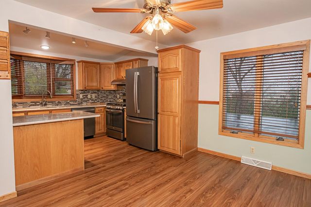 953 W Burns Valley Road, Winona, MN 55987