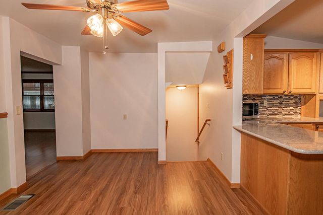 953 W Burns Valley Road, Winona, MN 55987