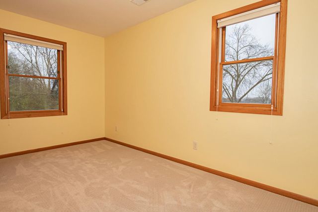 953 W Burns Valley Road, Winona, MN 55987