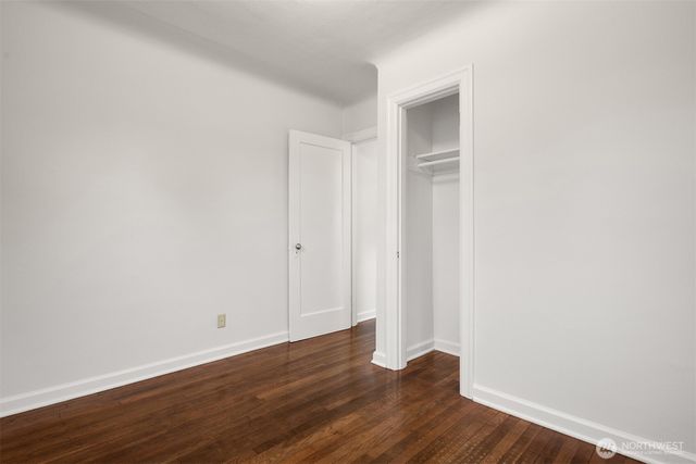 921 SW 102nd Street, Seattle, WA 98146