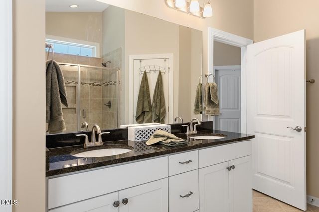 8621 Jordan Meadow Drive, Fuquay Varina, NC 27526