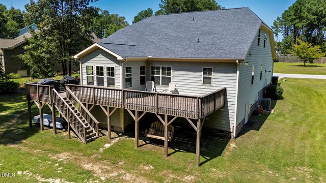 8621 Jordan Meadow Drive, Fuquay Varina, NC 27526