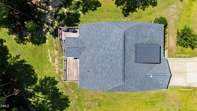 8621 Jordan Meadow Drive, Fuquay Varina, NC 27526