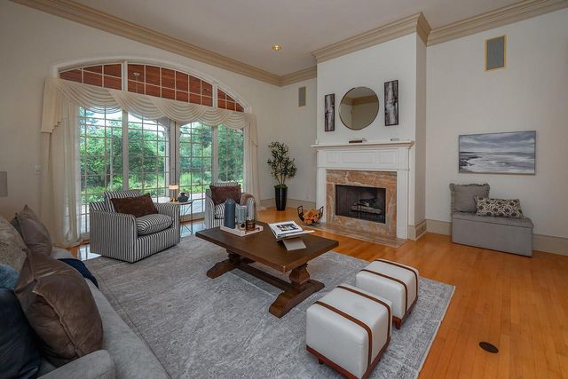 14425 Westover ROAD, Elm Grove, WI 53122