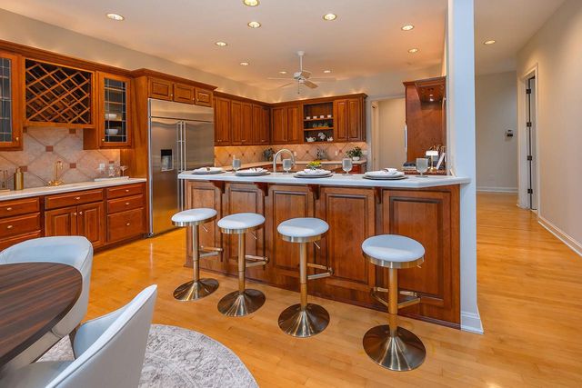 14425 Westover ROAD, Elm Grove, WI 53122