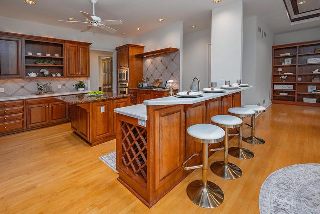 14425 Westover ROAD, Elm Grove, WI 53122