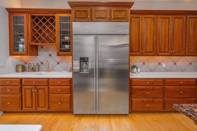 14425 Westover ROAD, Elm Grove, WI 53122