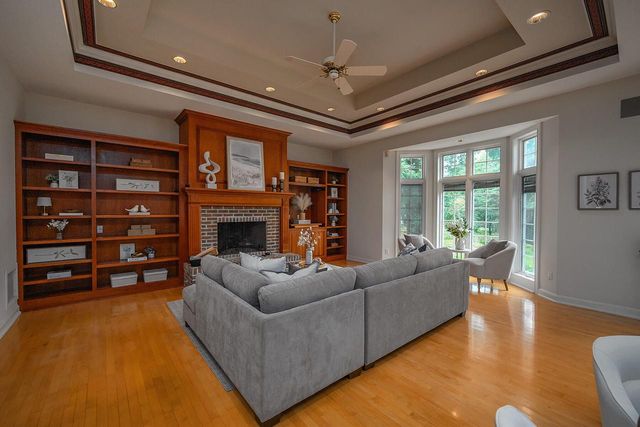 14425 Westover ROAD, Elm Grove, WI 53122