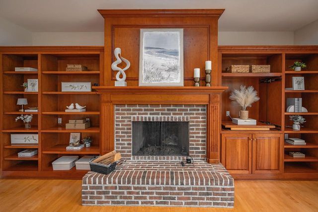 14425 Westover ROAD, Elm Grove, WI 53122